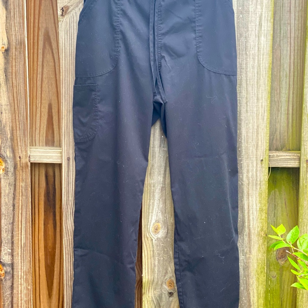 Black scrub pants